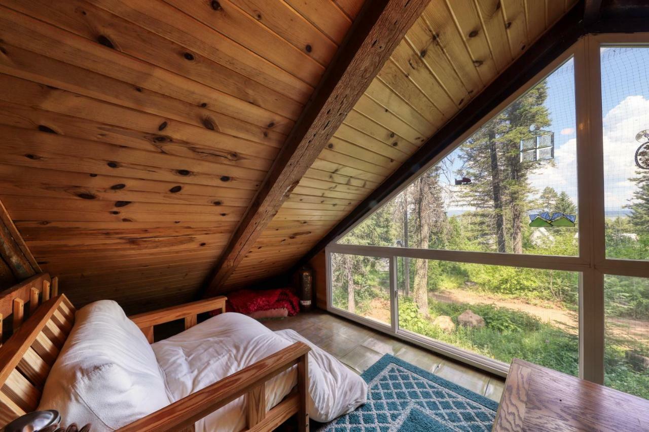 The Creekside Cabin Cascade ภายนอก รูปภาพ