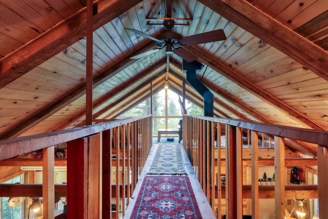 The Creekside Cabin Cascade ภายนอก รูปภาพ