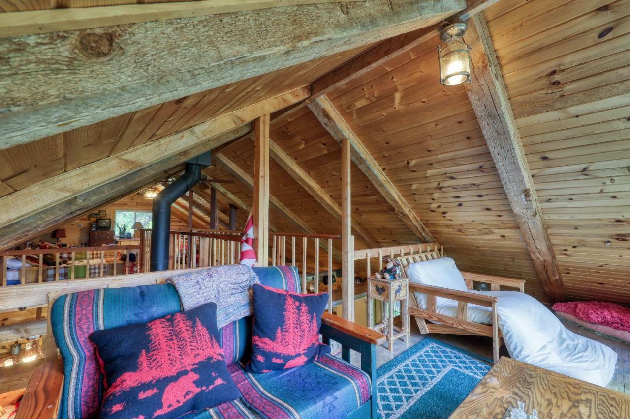 The Creekside Cabin Cascade ภายนอก รูปภาพ