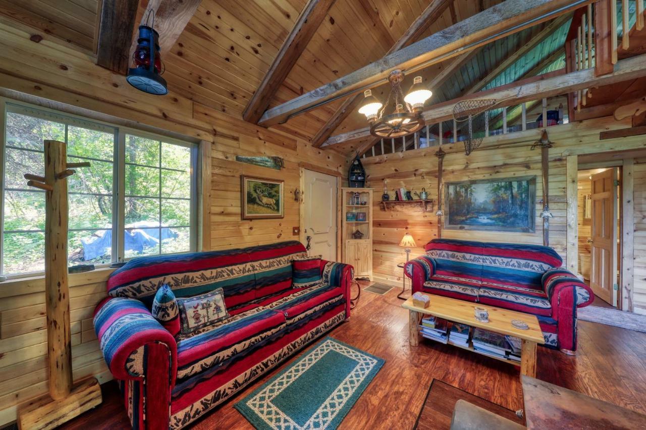 The Creekside Cabin Cascade ภายนอก รูปภาพ
